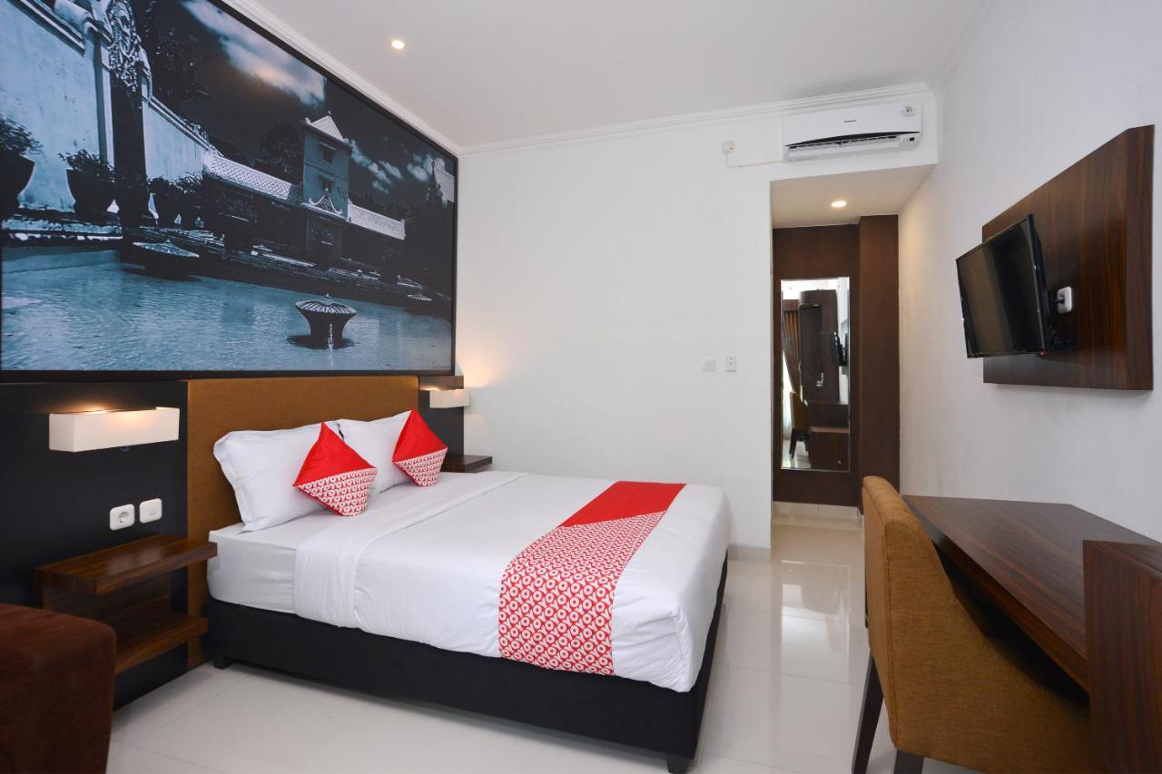 The Edwin Syariah Hotel Ngabean Eksteriør billede