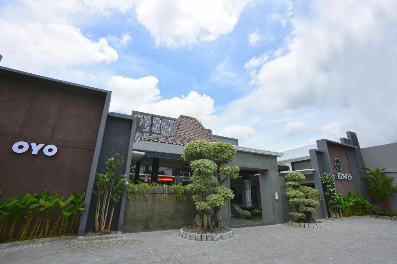The Edwin Syariah Hotel Ngabean Eksteriør billede
